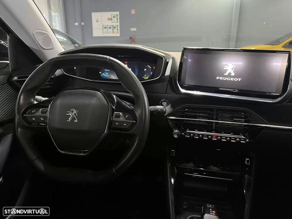 Peugeot e-2008 50 kWh Allure - 10