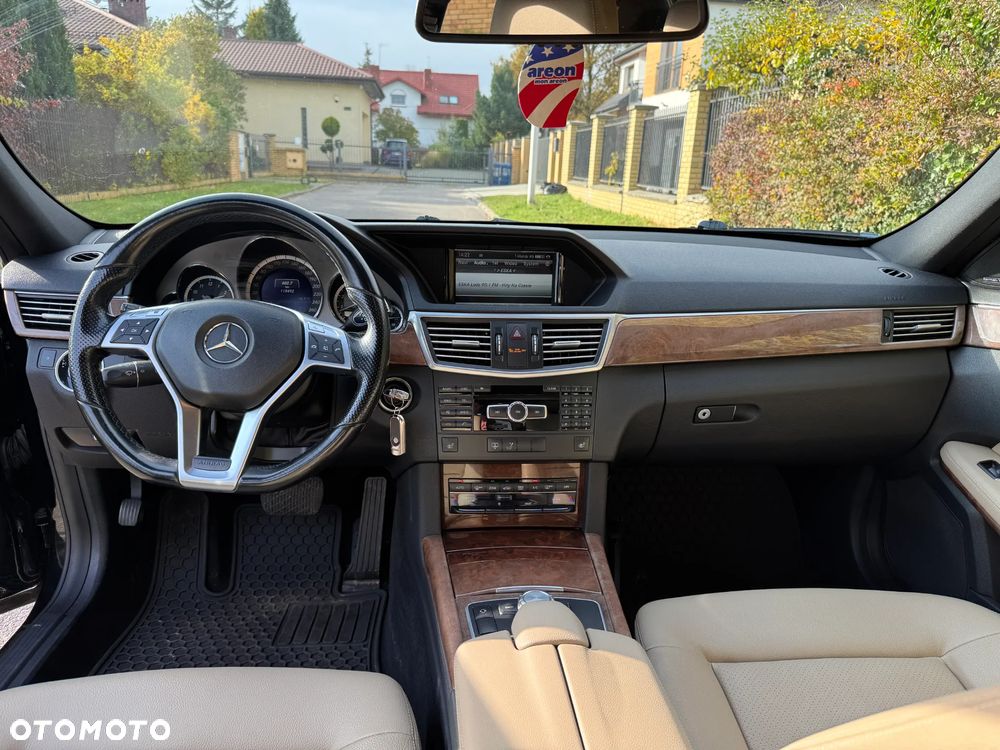 Mercedes-Benz Klasa E 350 7G-TRONIC Avantgarde - 24
