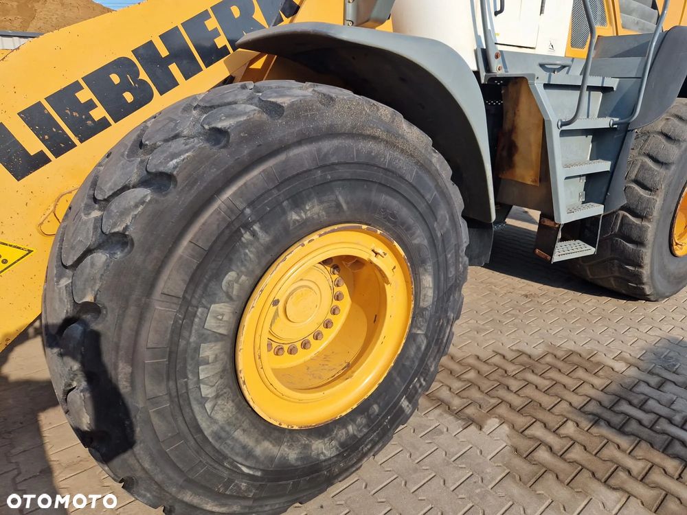 Liebherr L566 2plus2 * 9.854 mth * 2011r. * Pełen Serwis Liebherr * waga PFREUNDT * - 27