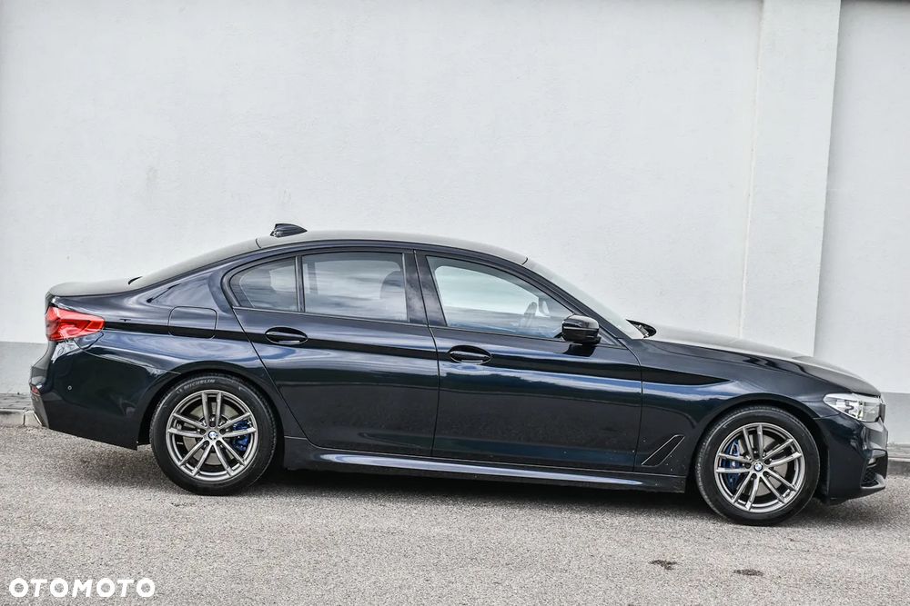 BMW Seria 5 530i xDrive M Sport Edition - 17