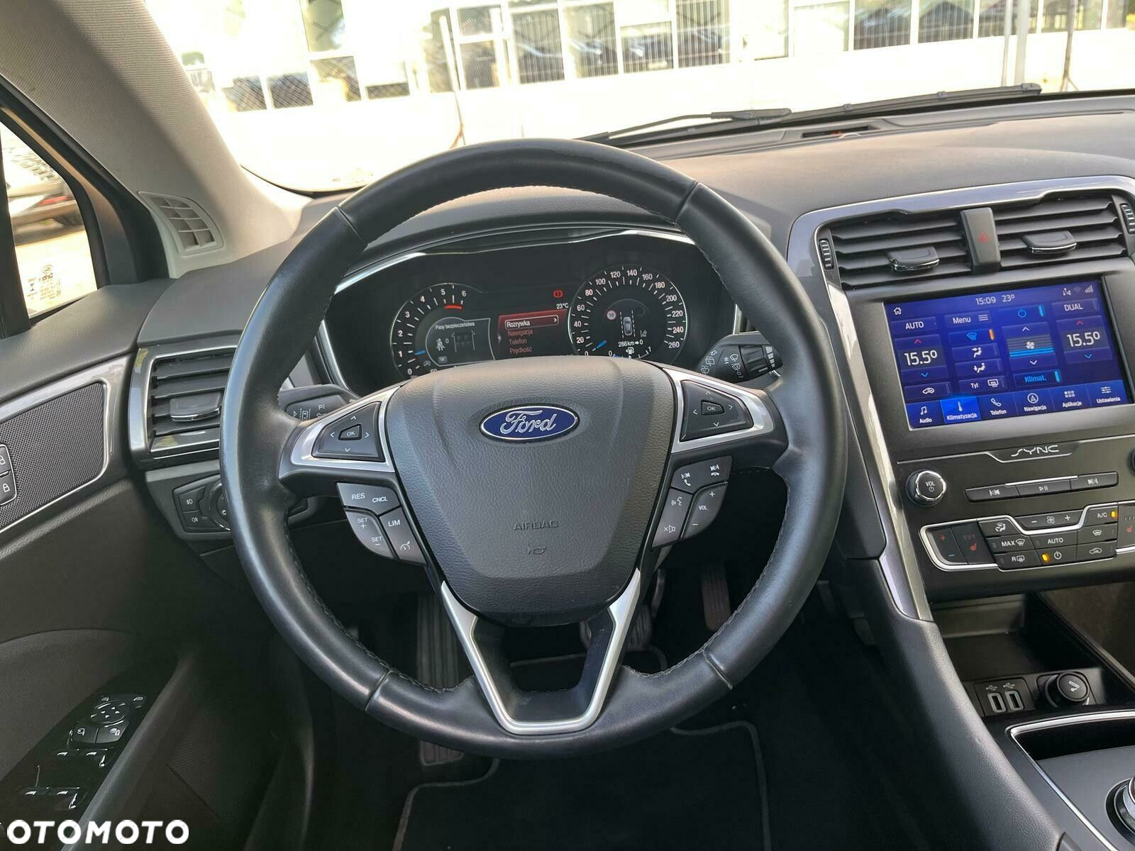 Ford Mondeo - 14