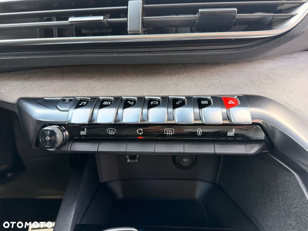 Peugeot 5008 2.0 BlueHDI GT S&S EAT8 - 38