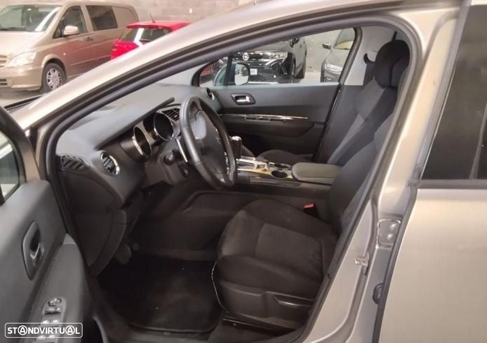 Peugeot 3008 - 5