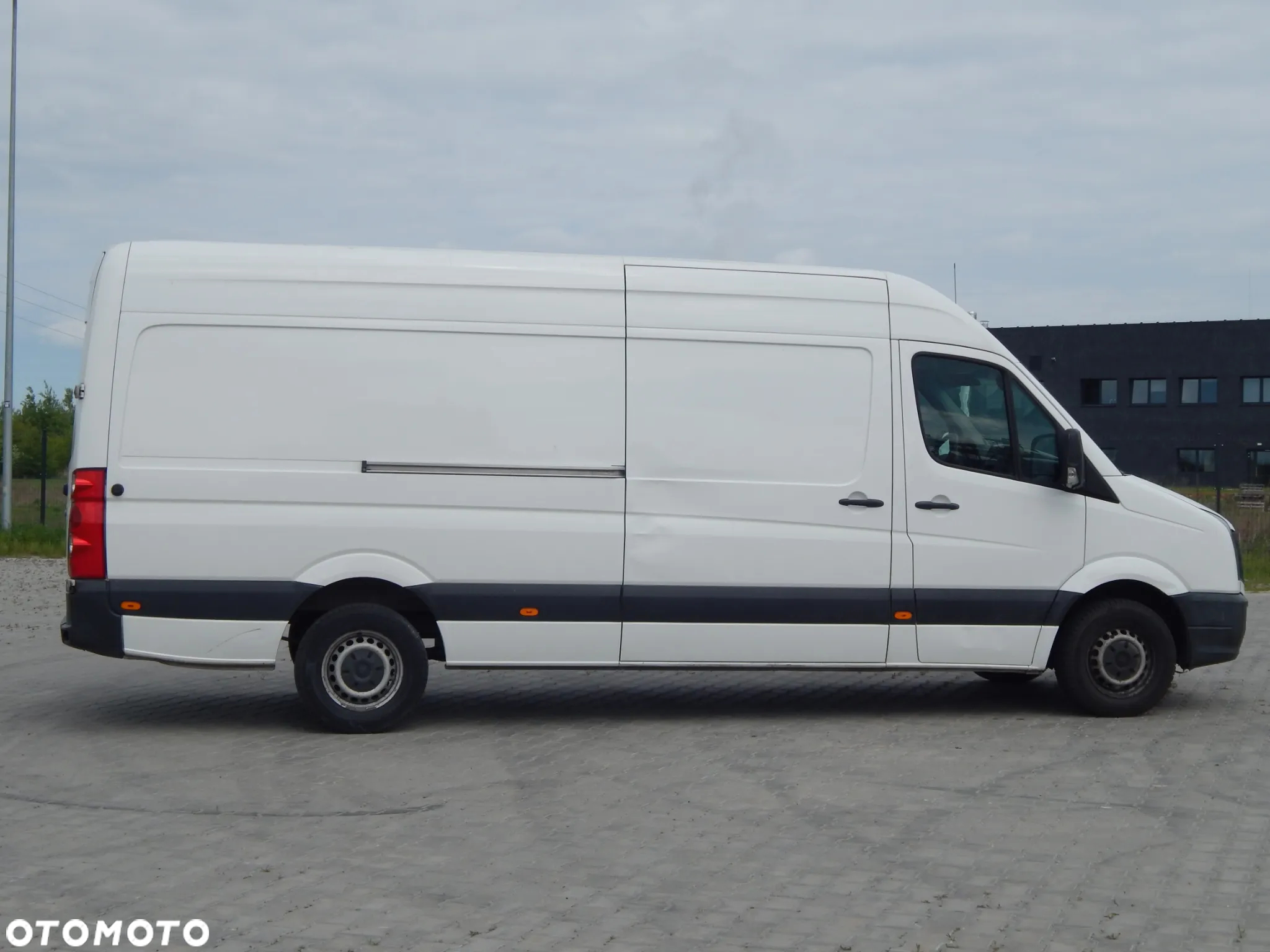 Volkswagen CRAFTER L3H2 - 4