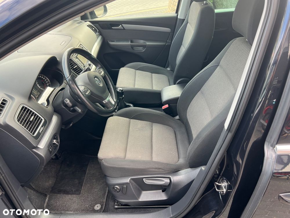 Volkswagen Sharan - 14