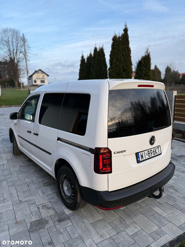 Volkswagen Caddy Maxi 2.0 TDI Comfortline - 12