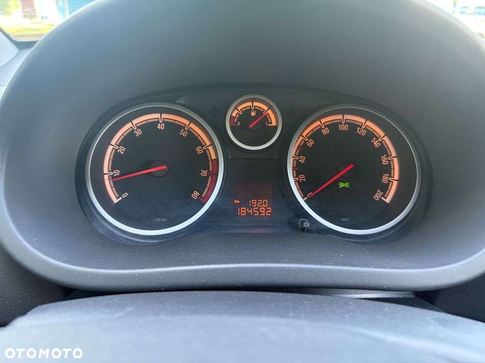 Opel Corsa 1.4 16V Color Edition - 23