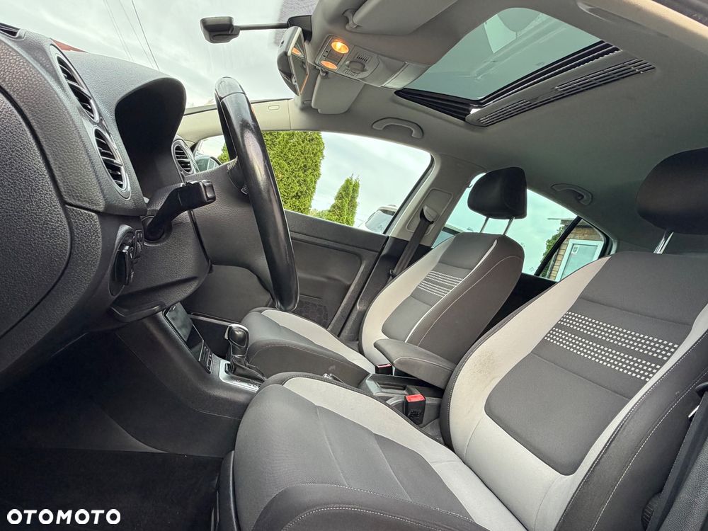 Volkswagen Golf Plus 1.2 TSI DSG Life - 19