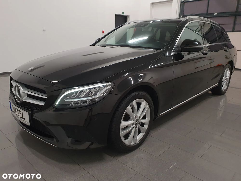 Mercedes-Benz Klasa C 220 d T 9G-TRONIC - 2