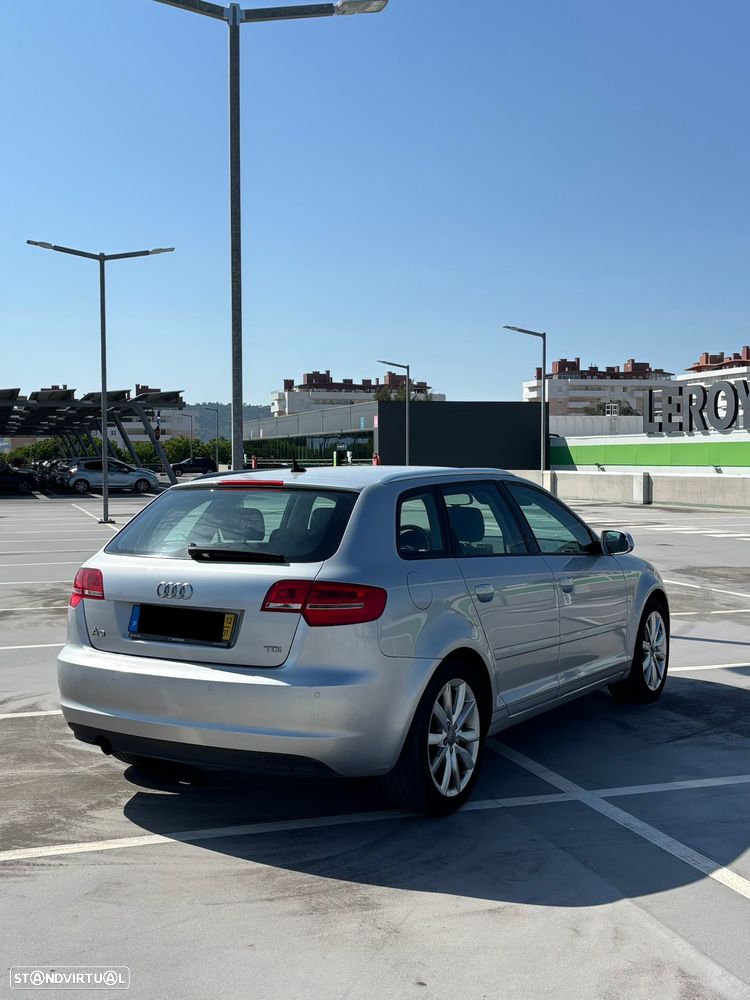 Audi A3 Sportback 1.6 TDI Attraction - 7
