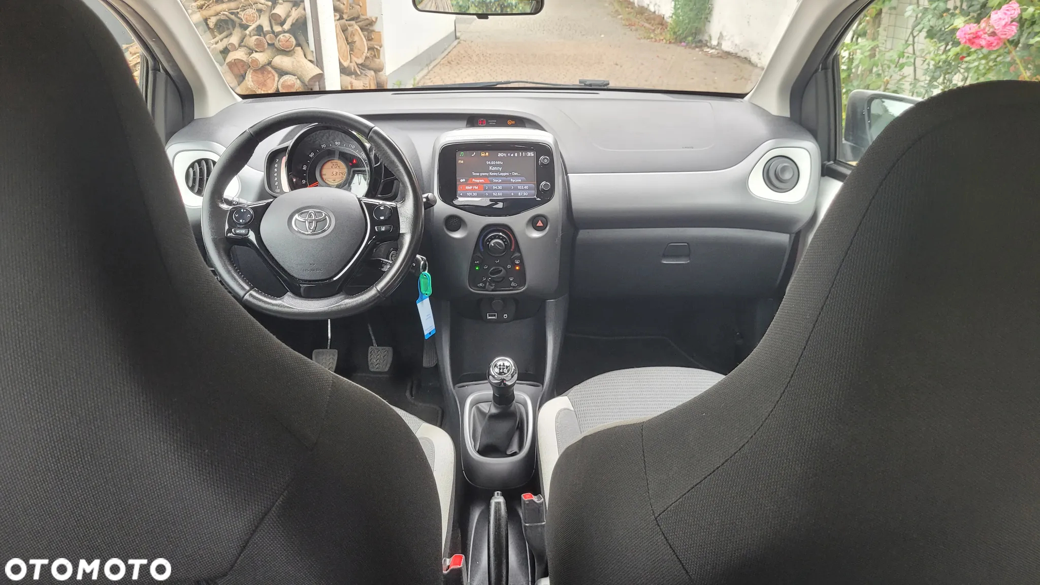 Toyota Aygo x-cite - 11