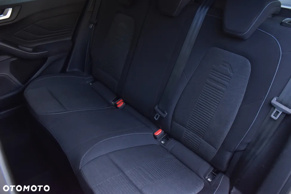 Ford Focus Turnier 1.5 EcoBoost Start-Stopp-System ACTIVE - 36
