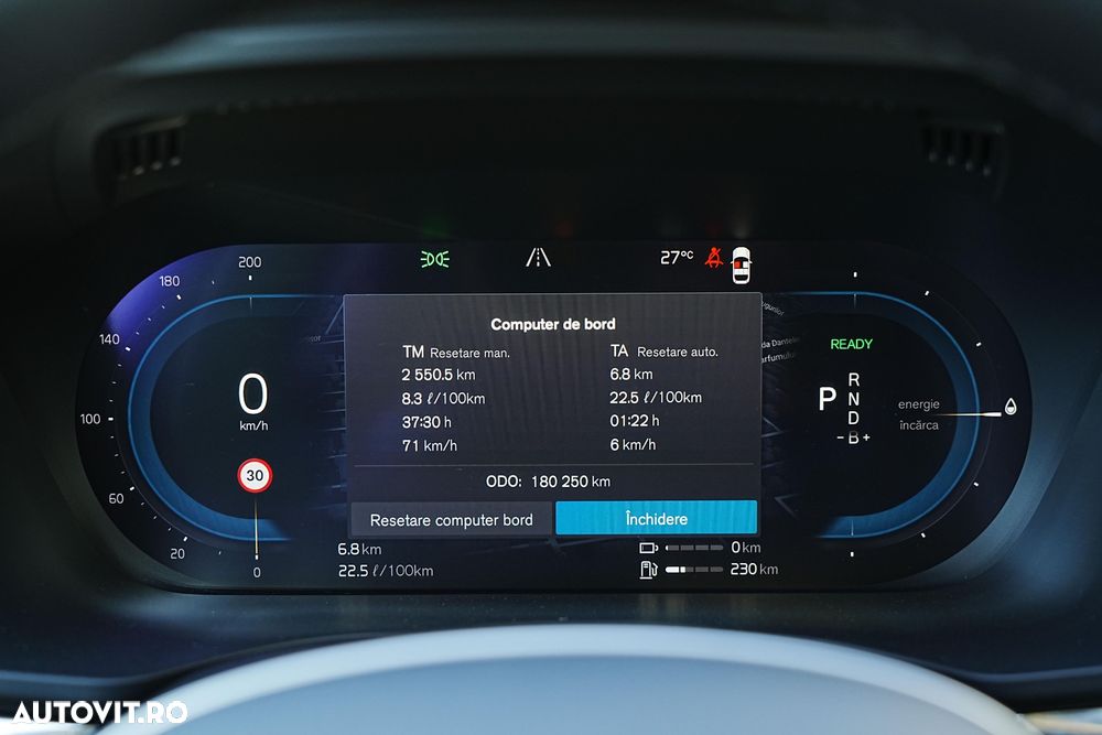 Volvo XC 60 T6 AWD Recharge Geartronic Inscription - 29