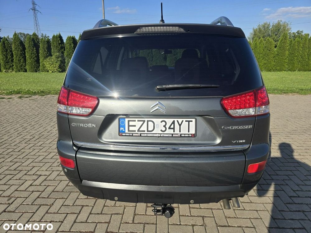Citroën C-Crosser - 10