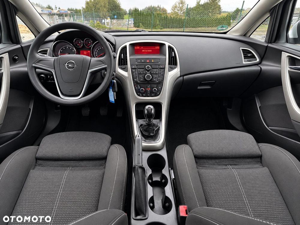 Opel Astra - 10