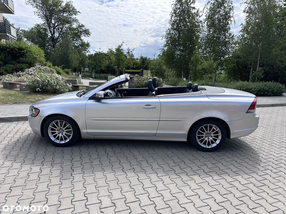 Volvo C70 2.0D Momentum - 12
