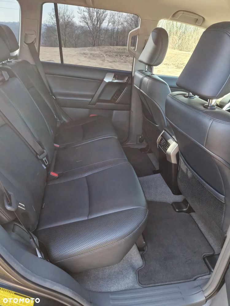 Toyota Land Cruiser 3.0 D-4D Automatik Executive - 9
