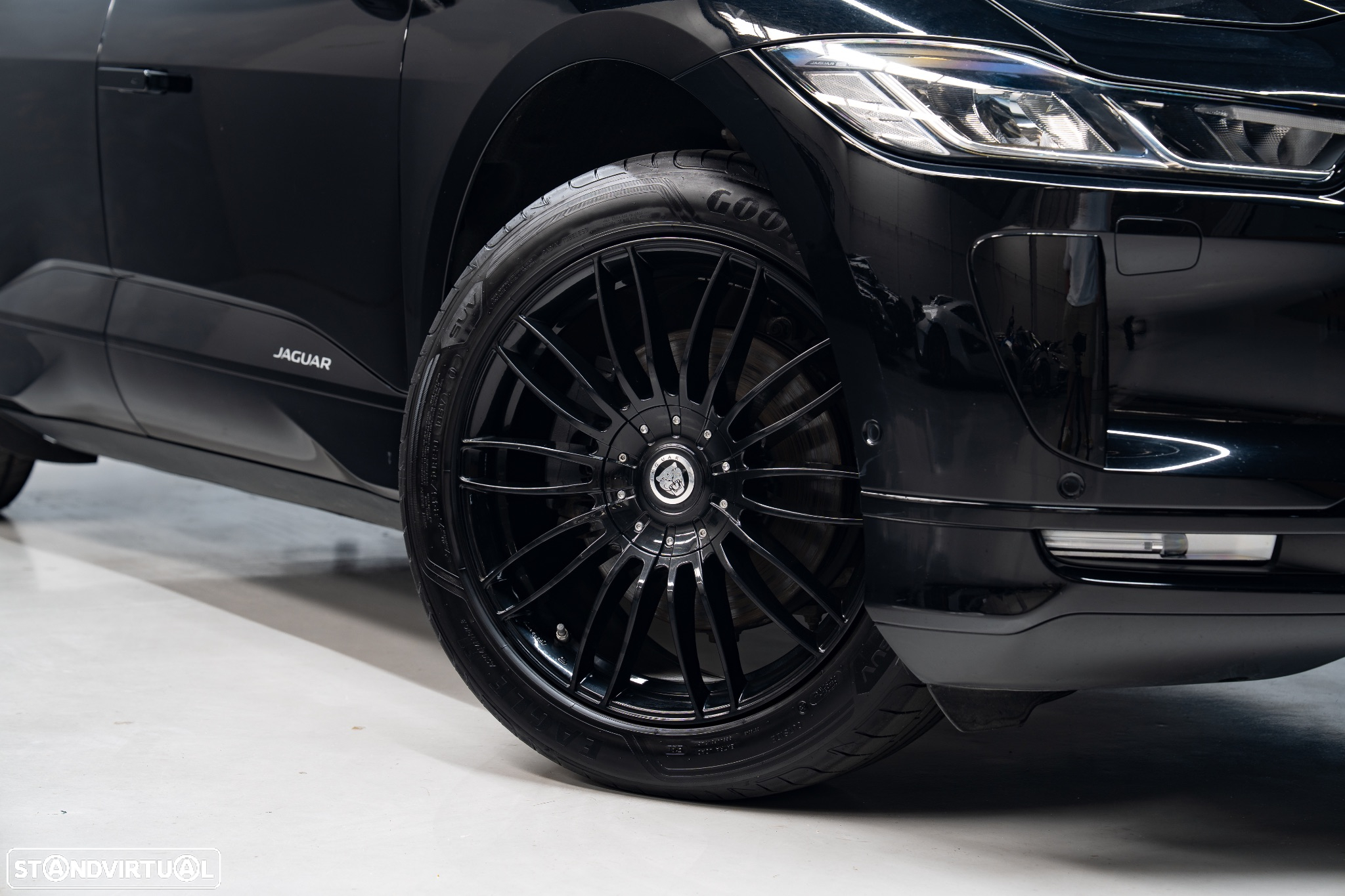 Jaguar I-Pace EV400 AWD SE - 4