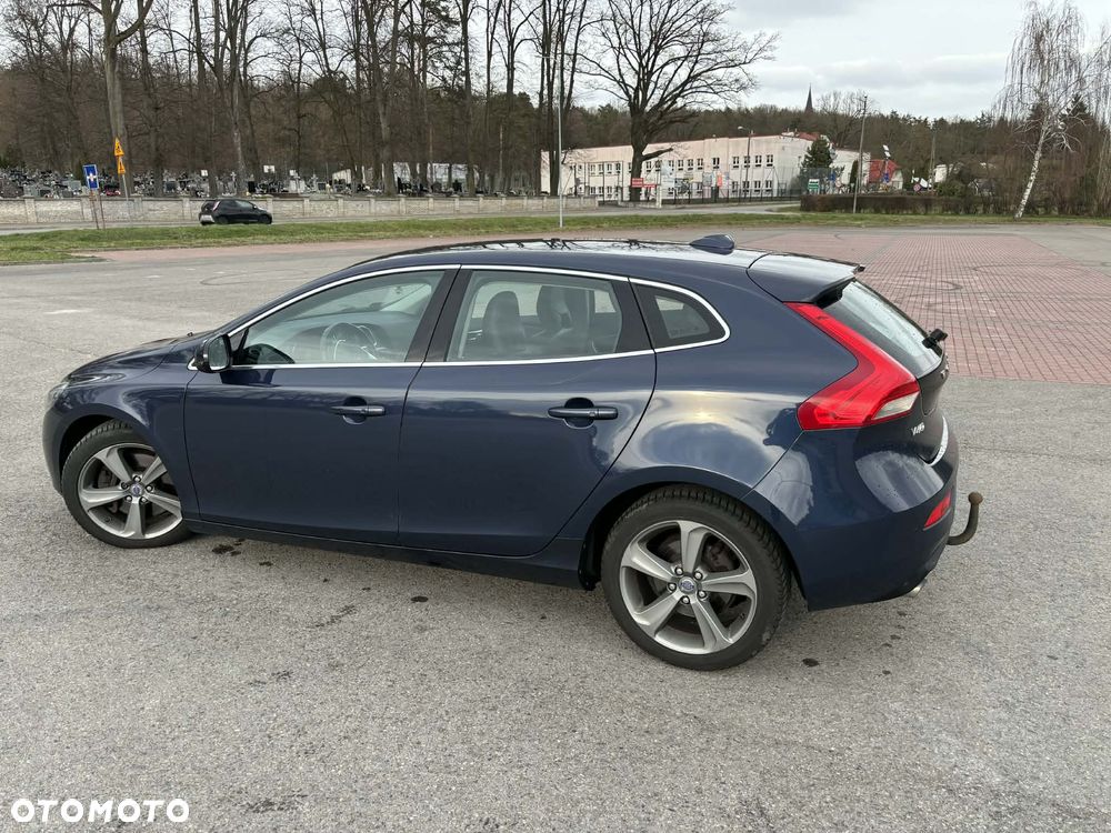 Volvo V40 - 4