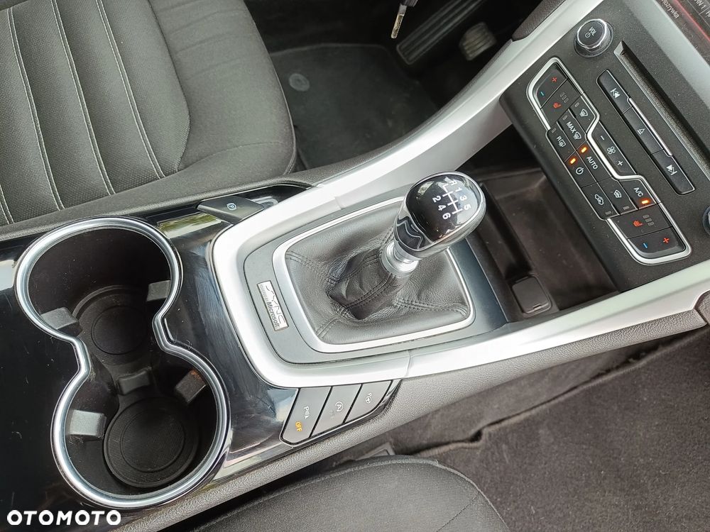 Ford Mondeo 2.0 TDCi Titanium - 15