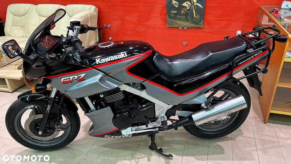 Kawasaki GPZ - 1