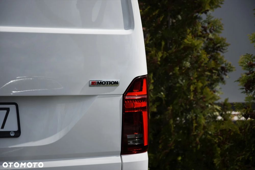 Volkswagen Transporter Kombi L2H1 4Motion DSG - 4