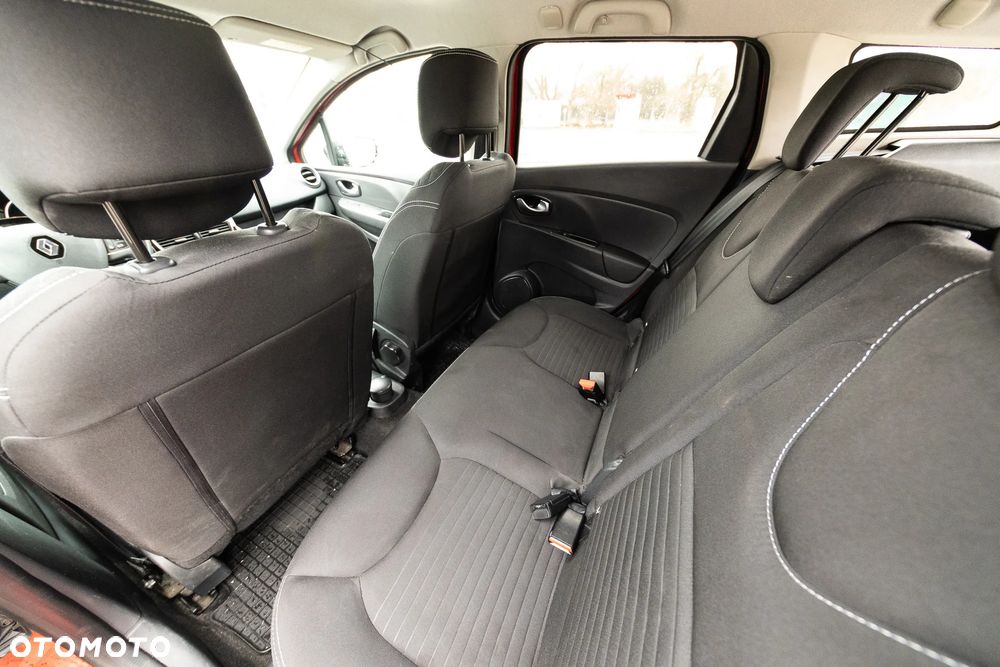 Renault Clio 1.2 16V Limited - 17