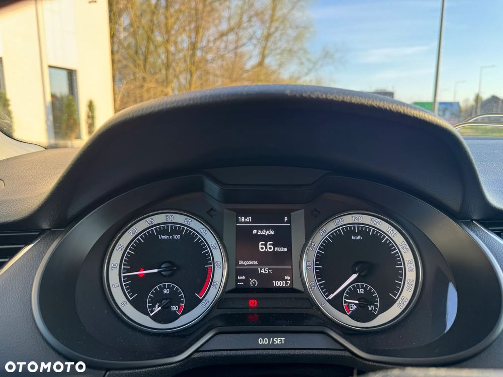 Skoda Octavia 2.0 TDI Drive DSG - 10