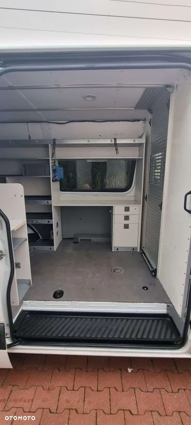 Mercedes-Benz SPRINTER - 14