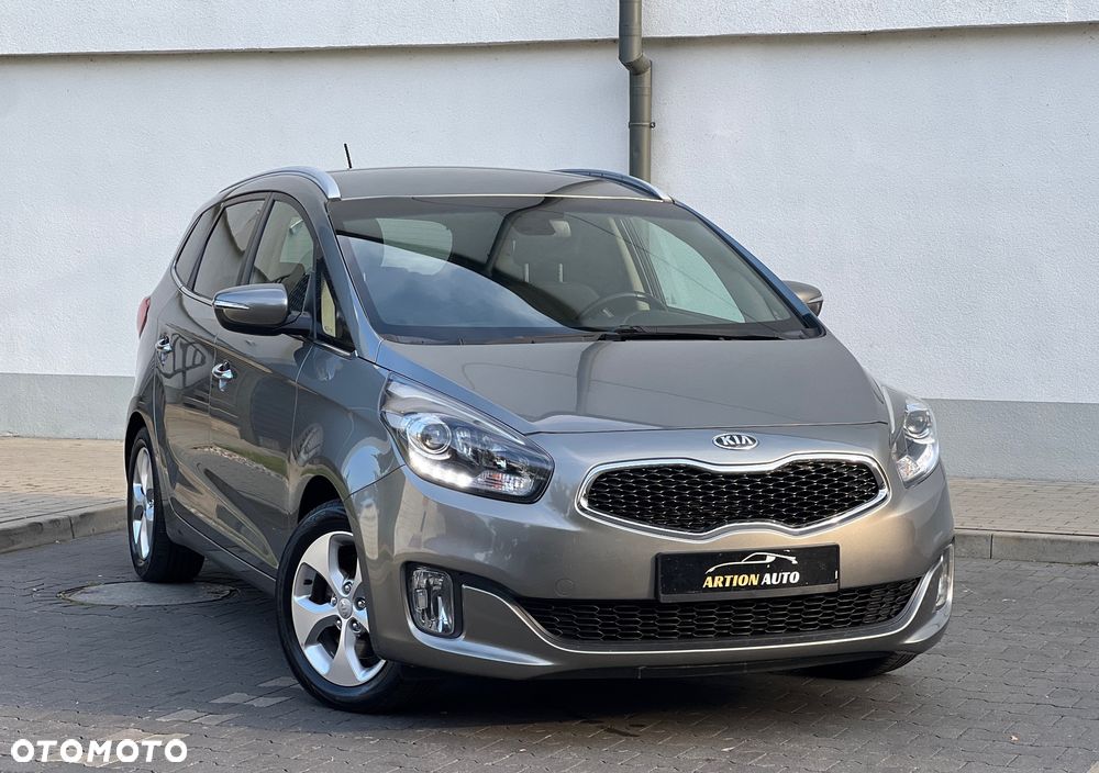 Kia Carens 1.6 GDI XL 7os - 9