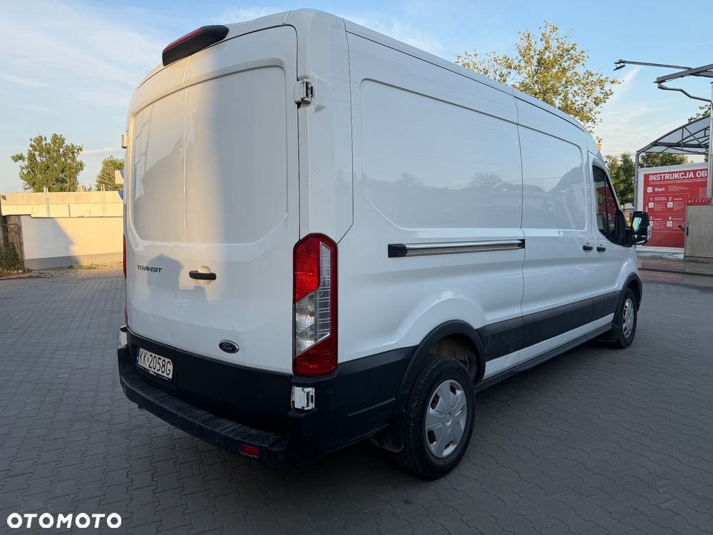 Ford Transit - 4