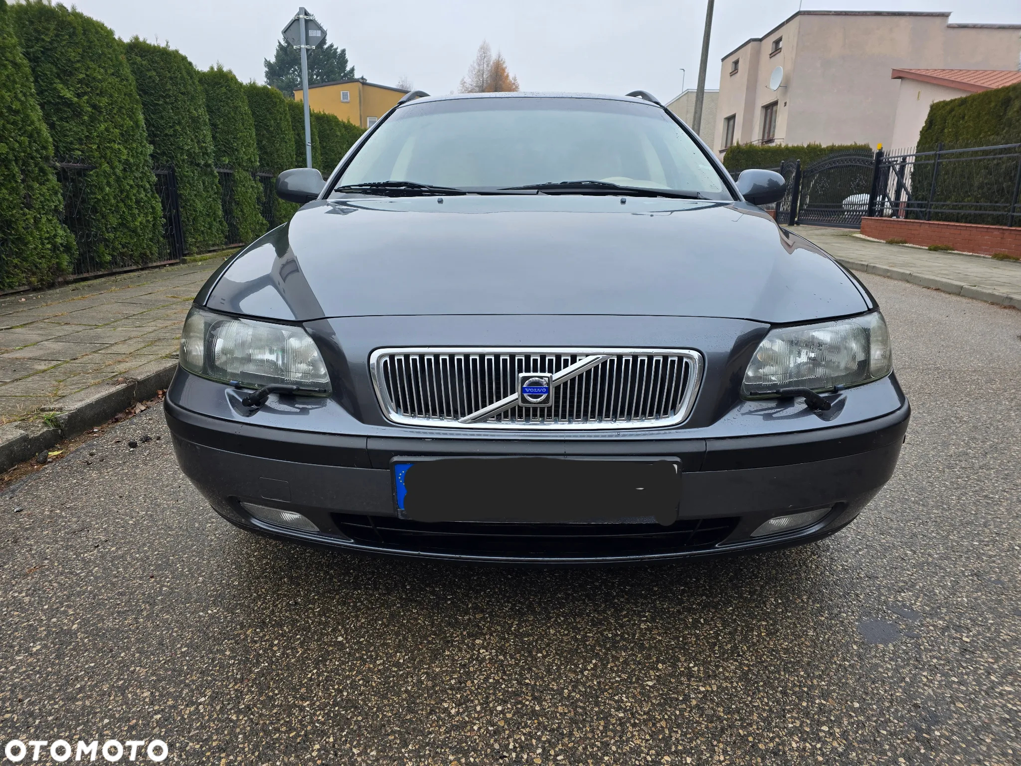 Volvo V70 2.5 T Kinetic - 3