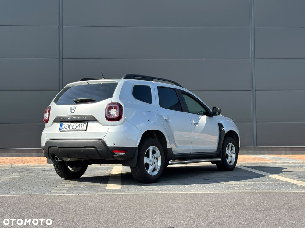 Dacia Duster 1.6 SCe Comfort - 26