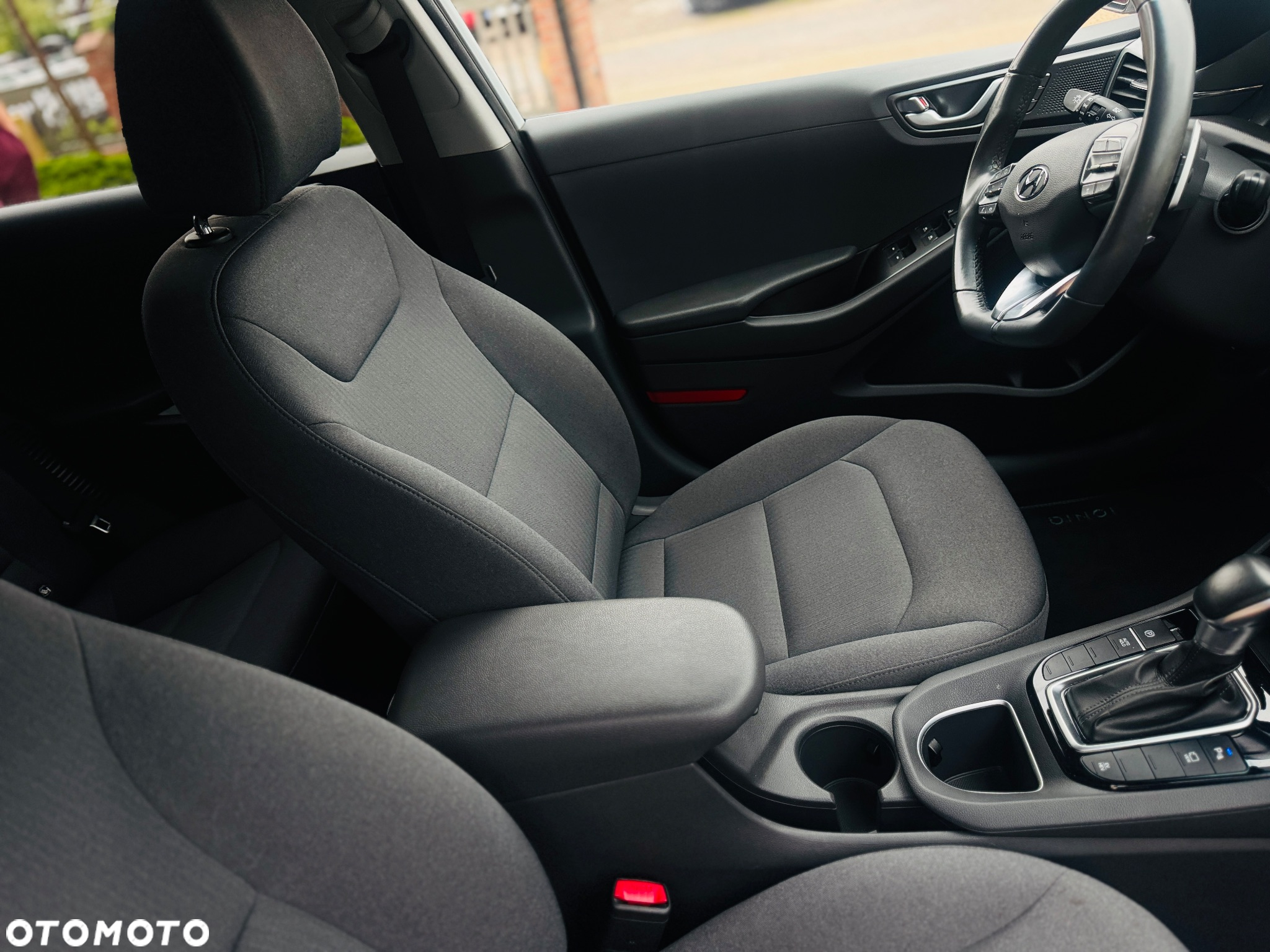 Hyundai IONIQ Plug-in-Hybrid 1.6 GDI Premium - 5