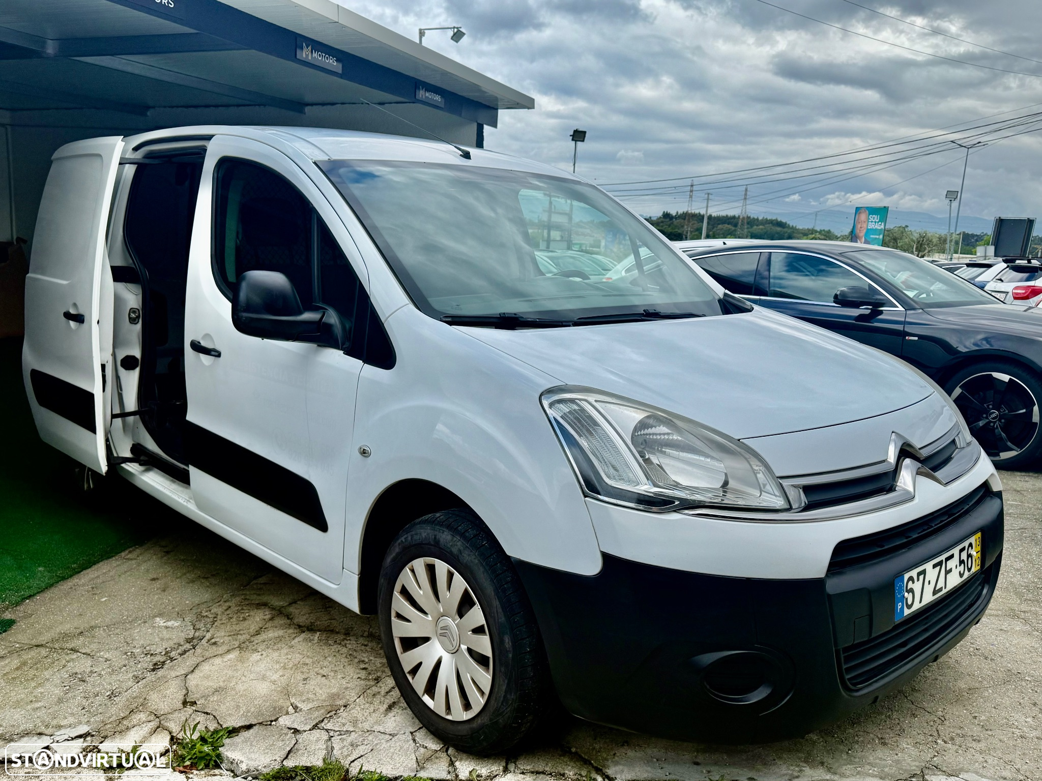 Citroën Berlingo 1.6 HDI 100 CV 3 LUGARES - 22