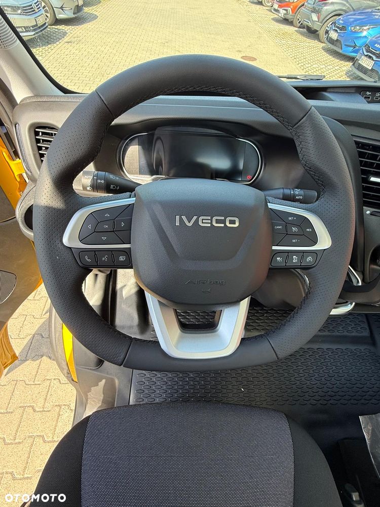 Iveco OSTATNIA W TEJ CENIE - OD RĘKI - SKRZYNIA AUTOMAT HAK 3500kg - 27