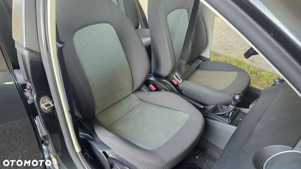 Seat Ibiza 1.4 16V Style - 24