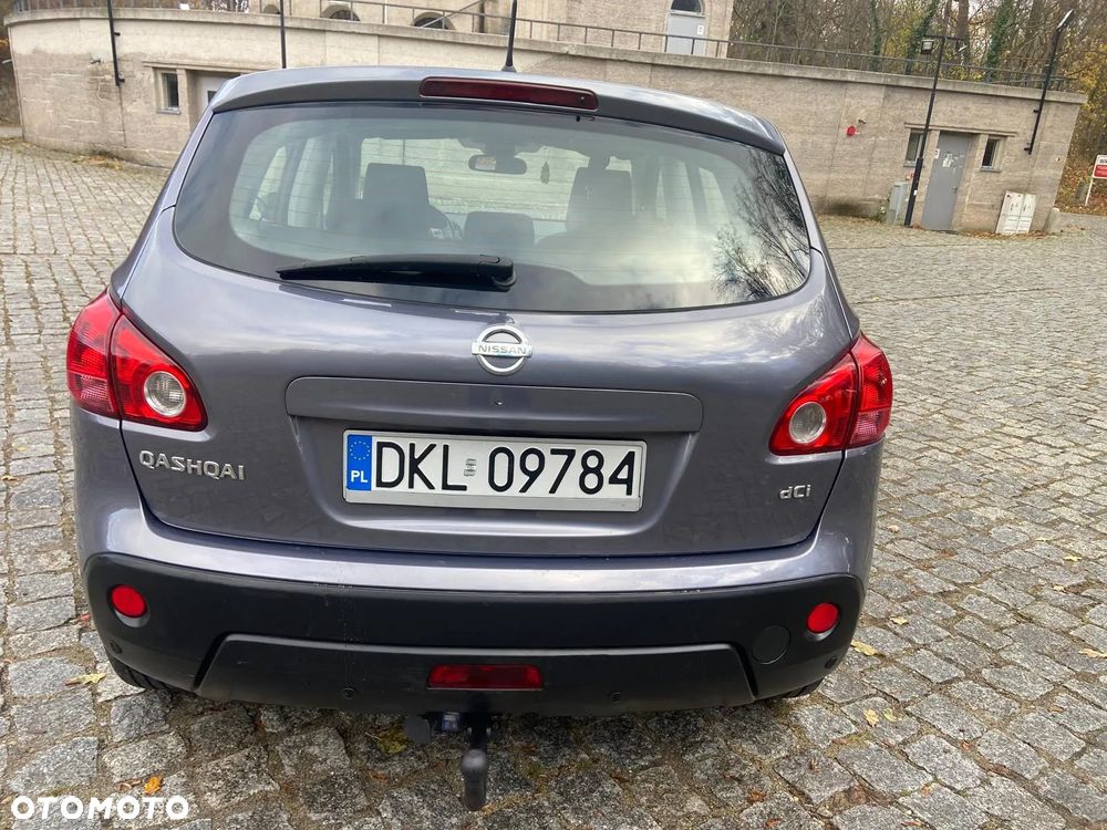 Nissan Qashqai 2.0 dCi DPF 4x4 acenta - 5