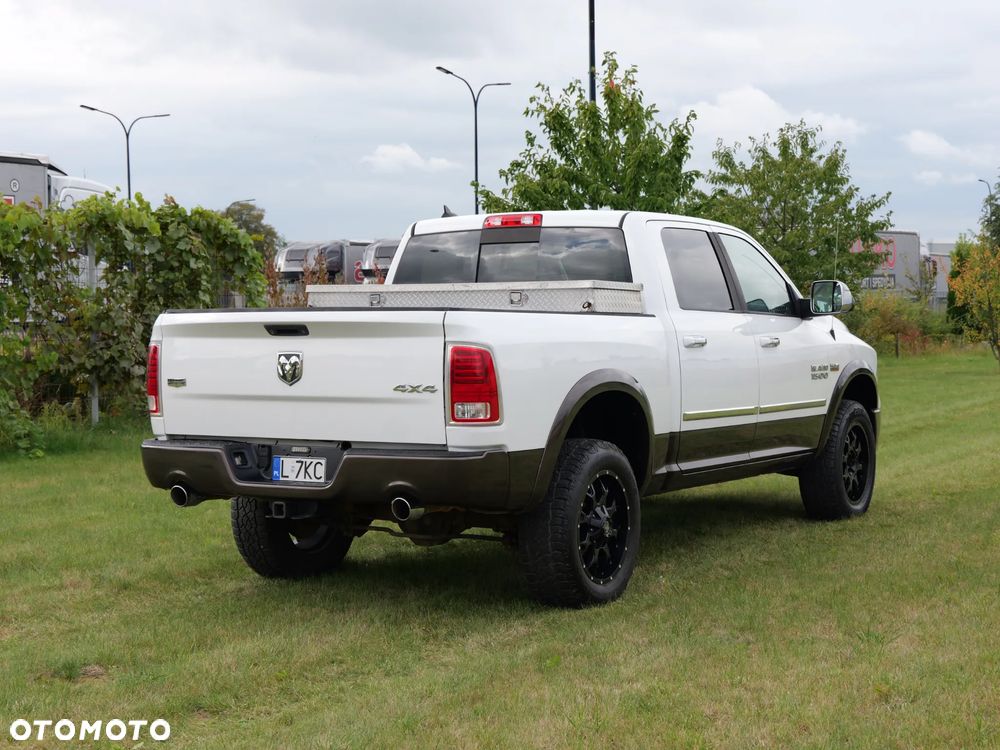 RAM 1500 - 8