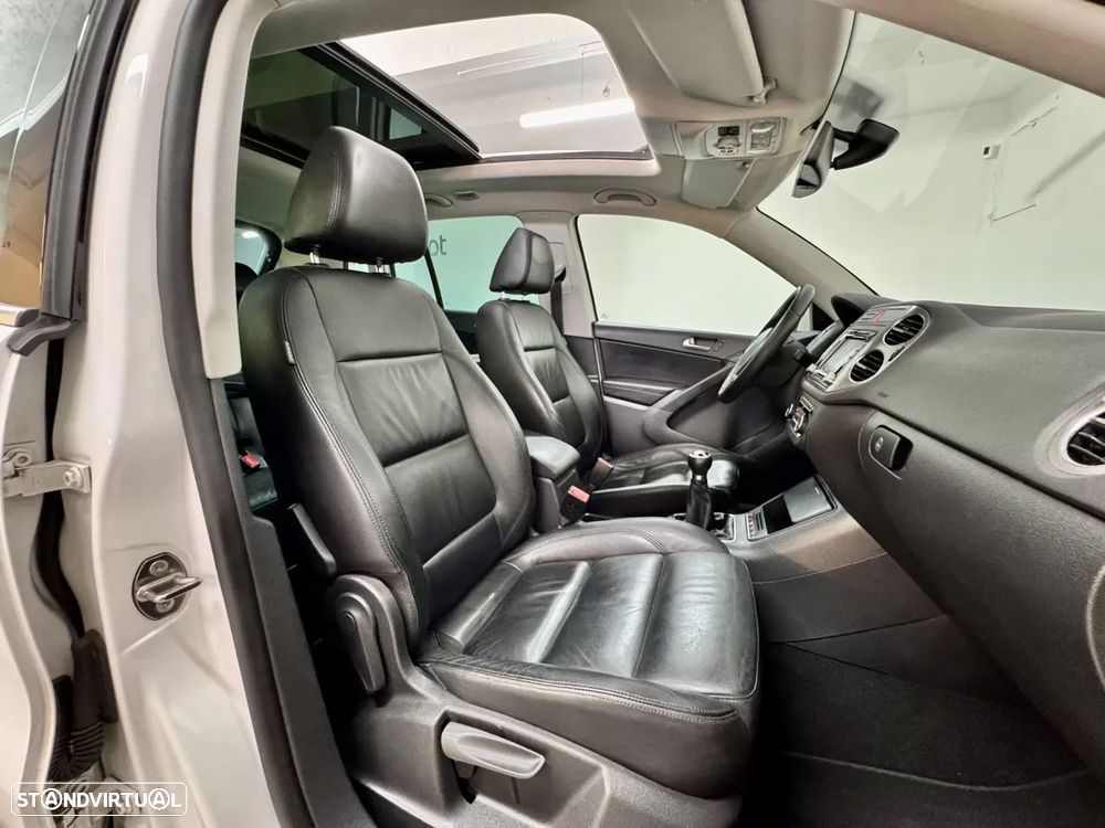 VW Tiguan 2.0 TDi Sport BlueMotion - 53