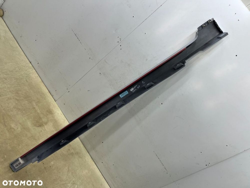 Nakładka progu VW Passat B8 14-23r. NOWA prawa listwa progowa prawy próg zewnętrzny 3G0853858 - 10