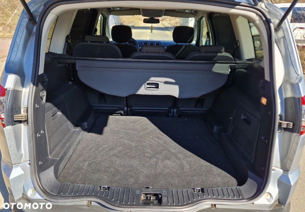 Ford S-Max 2.0 TDCi DPF Titanium - 28