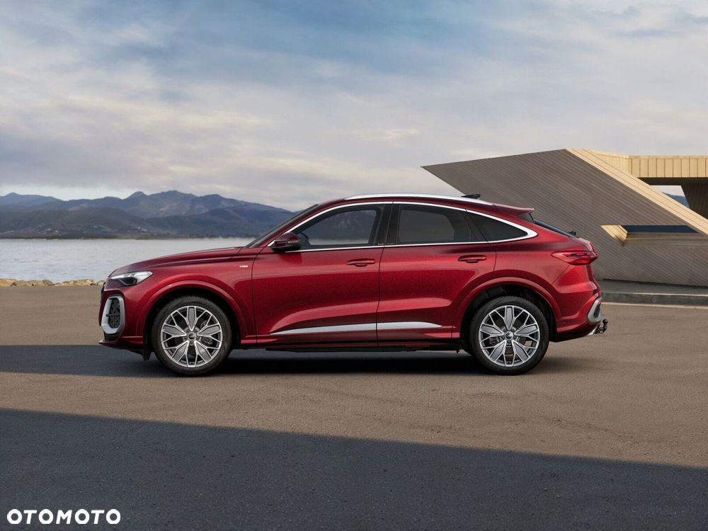 Audi Q5 Sportback - 3