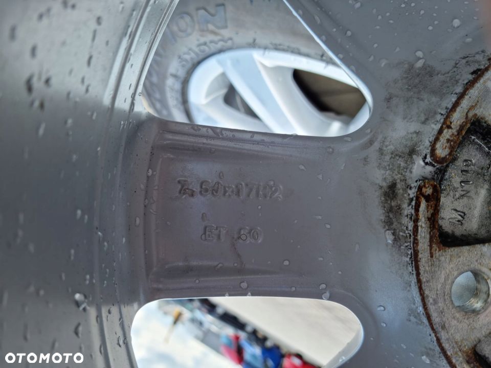 CAŁE KOŁA VW 235/65R17 PIRELLI  FELGA 7P6601025 - 10