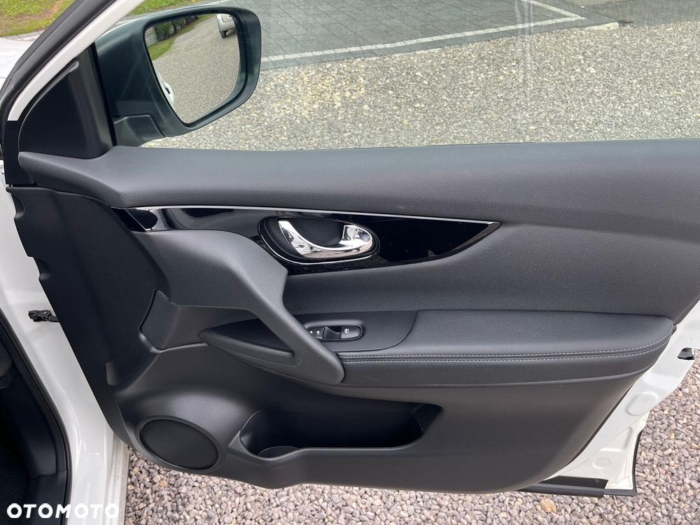 Nissan Qashqai 1.3 DIG-T Acenta - 13