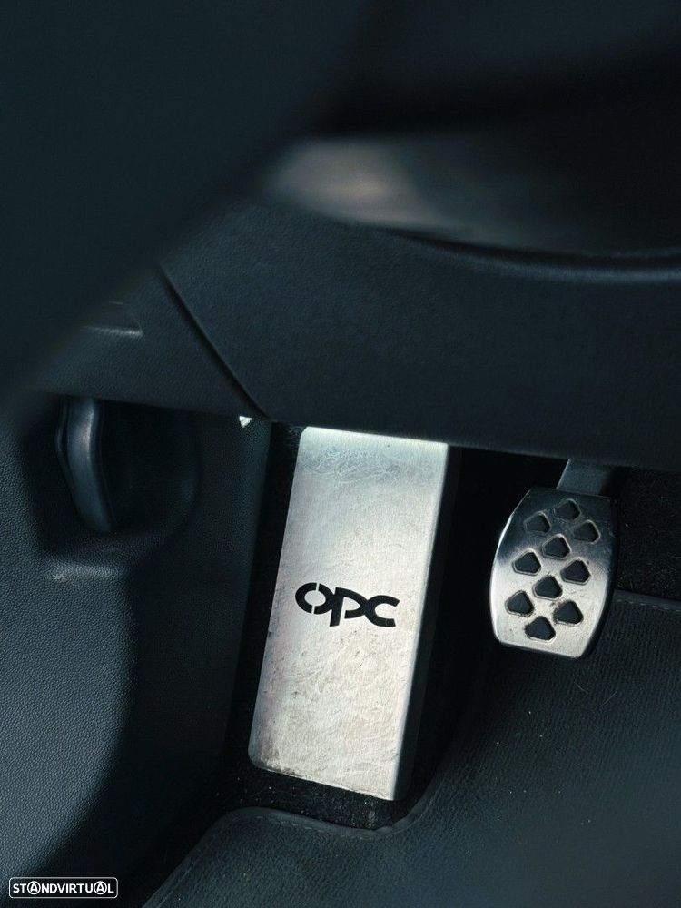 Opel Corsa 1.6 Turbo OPC - 7