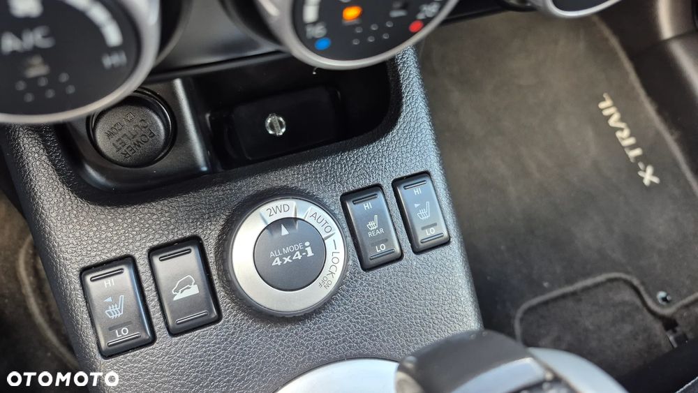 Nissan X-Trail 2.0 dCi 4x4 DPF Automatik Platinum - 6