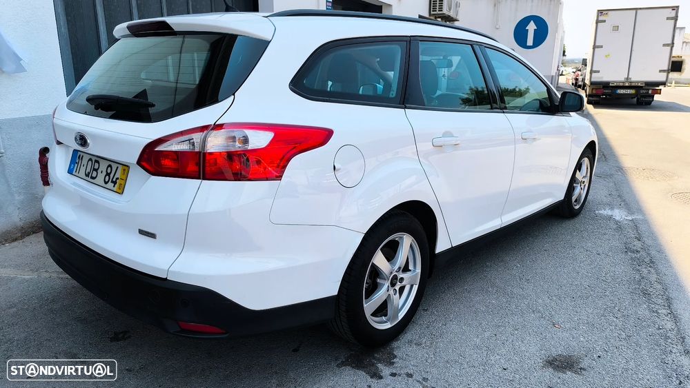 Ford Focus SW 1.6 TDCi DPF Trend - 3