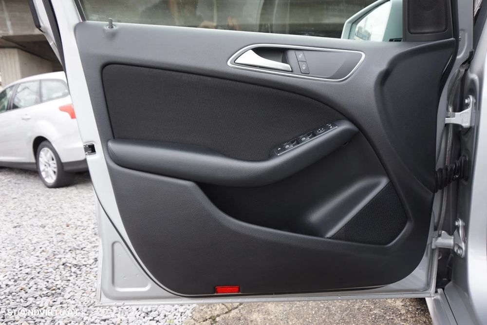 Mercedes-Benz B 180 CDi BlueEfficiency - 14