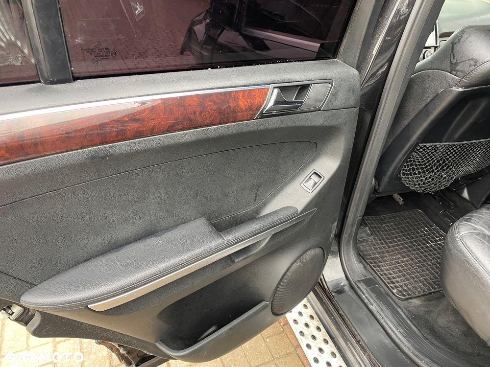 Mercedes-Benz ML - 25